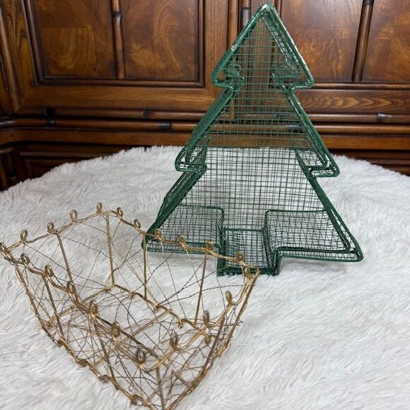 Vintage 3pc Metal Green Christmas Tree Basket & Lid + Gold Loop Top Basket Set - Picture 2 of 12